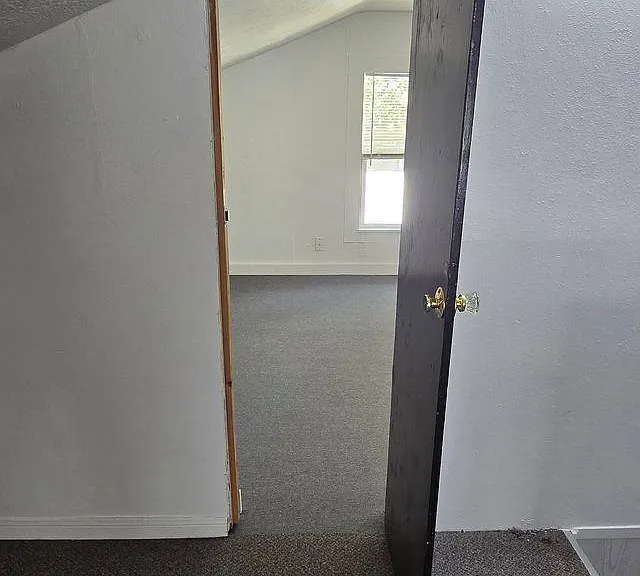 417 E Jack St — Photo 24