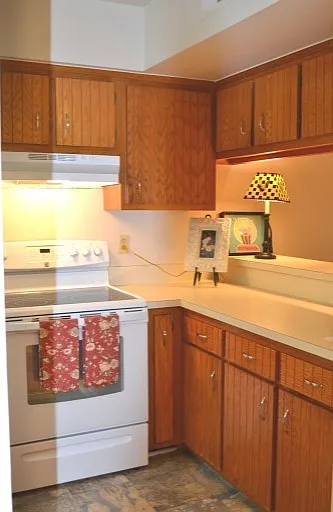 2135 Acklen Ave #2 — Photo 3