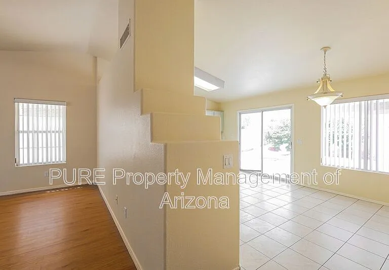 17906 N 92nd Ln — Photo 11