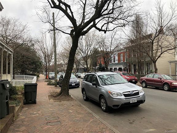 3rd image of 411 S Pine St