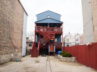 2320 S Albany Ave, Chicago, IL
