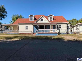 1562 4th Ave, Terre Haute, IN 47807