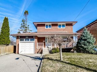 334 Rimilton Ave, Toronto, ON M8W2E4