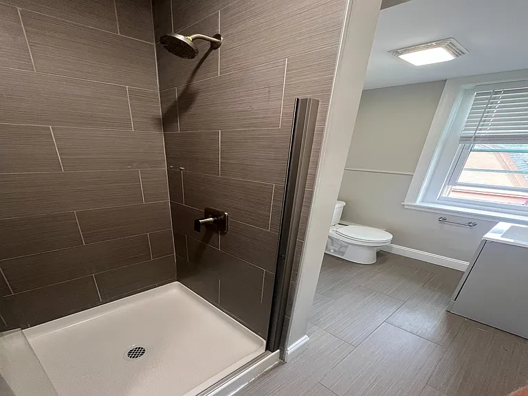 Campus Apartments — Photo 7