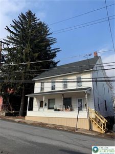 527-525 Pennsylvania Ave, Bangor, PA, 18013