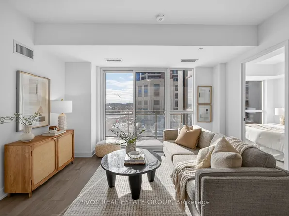 2333 Khalsa Gate #210, Oakville, ON L6M 0X7