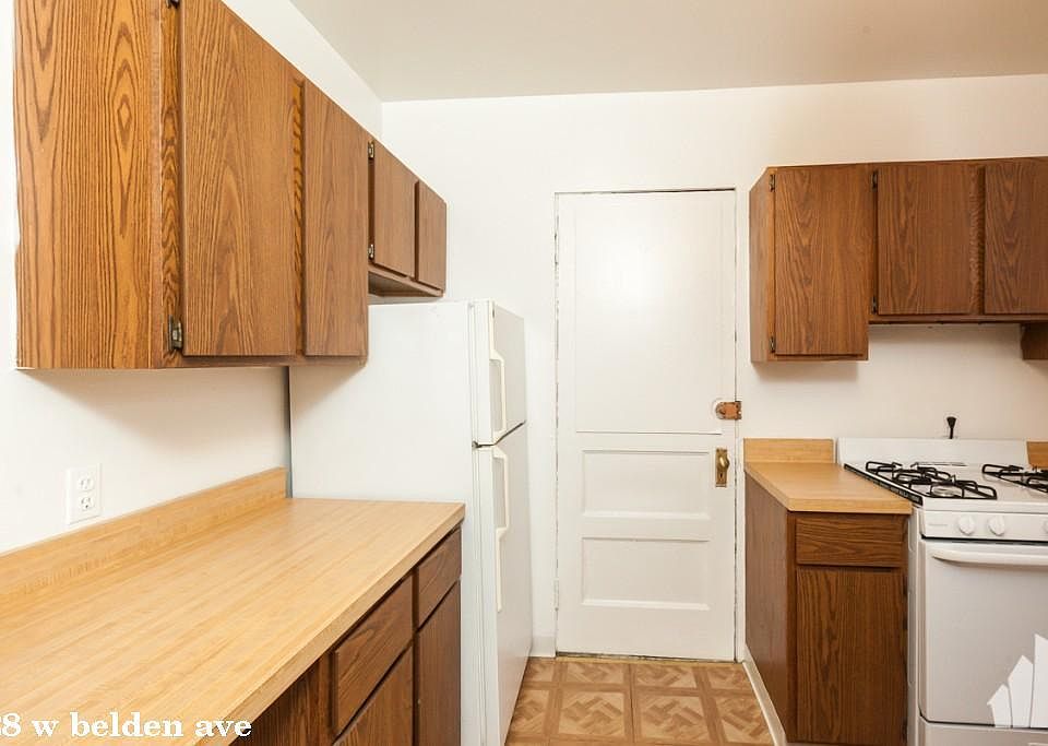 1st image of 428 W Belden Ave #1527