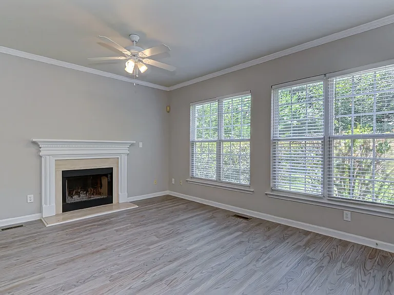 10921 Chelsea Garden Ct — Photo 16
