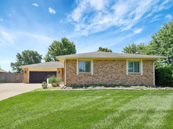 3722 S Gilda Ct, Wichita, KS 67215