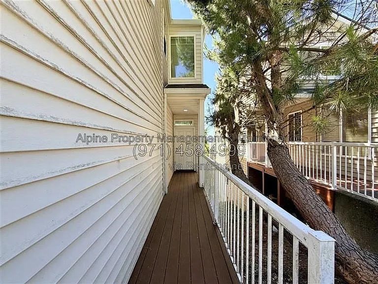13592 SW Mapleview Ln — Photo 3
