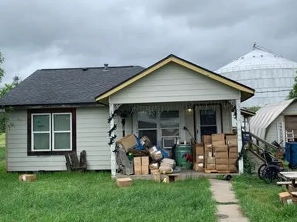 118 Driscoll St, Woodsboro, TX 78393