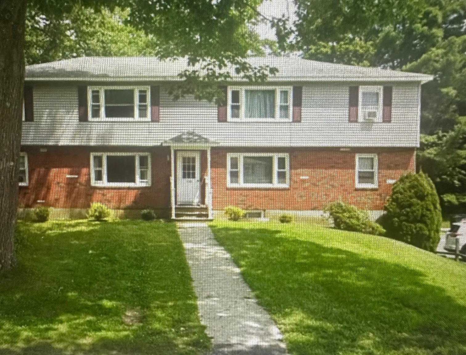 2 bed, $1,600 — Photo 1