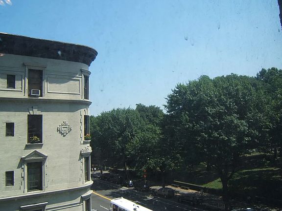 5th image of 467 Central Park W APT 4B