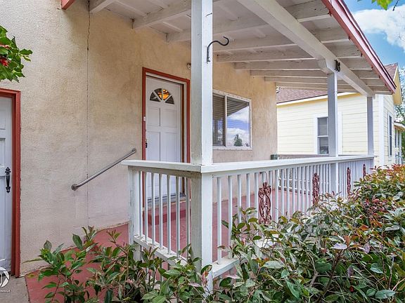 3rd image of 118 W E St