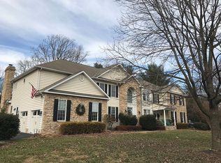 9 Deer Oak Ct, Phoenix, MD 21131