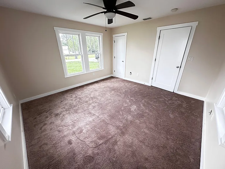 415 Patlin Ave — Photo 8