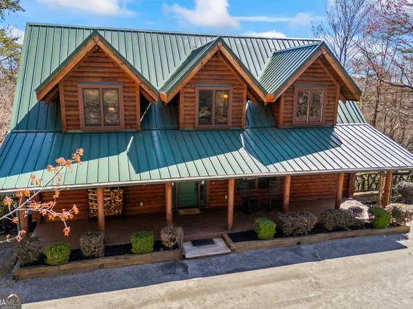 266 Slayton Gap Trl, Cleveland, GA 30528