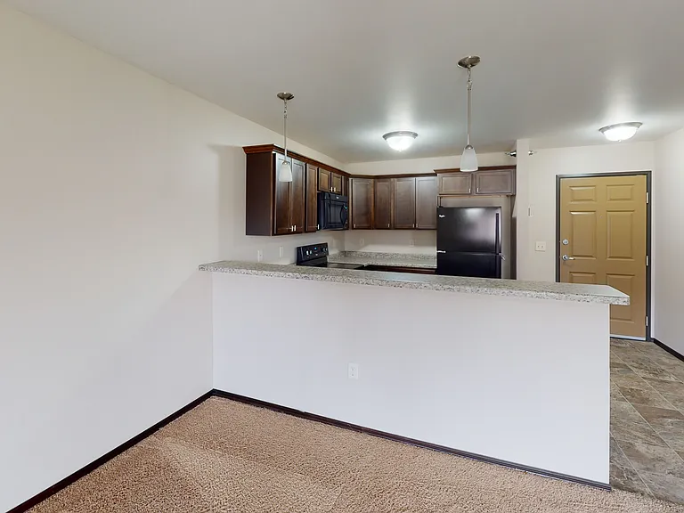 1708 S Katie Ave #304 — Photo 5
