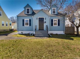 17 Peace St, Stratford, CT 06615