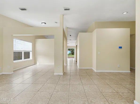 881 CHALMET Lane, Jacksonville, FL 32218