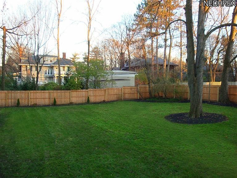 2895 Lee Rd, Shaker Heights, OH 44120 Zillow