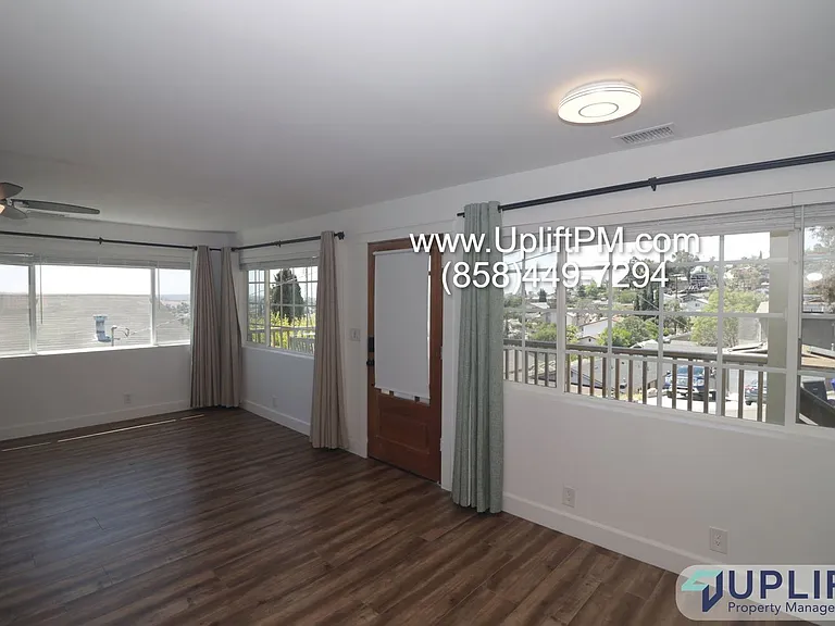 1225 Capistrano Ave #A — Photo 15