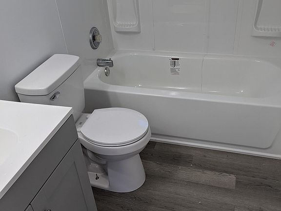 2nd image of 1409 Colony Park Dr #C5