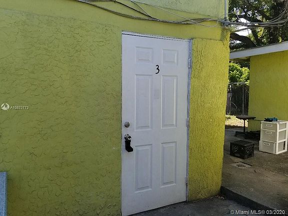 5th image of 168 NE 60th St APT 3