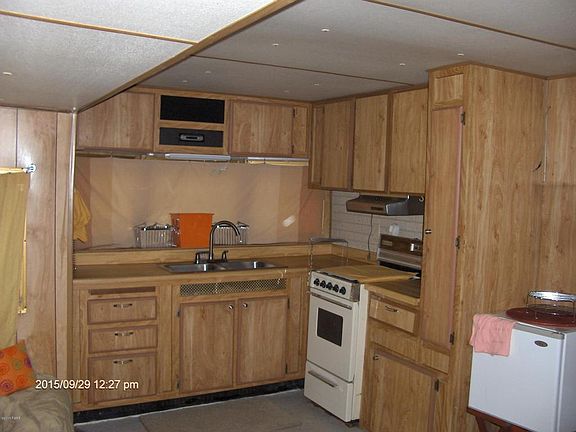 4th image of 1974/1975 Mallard Ln