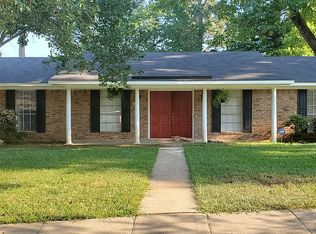 2405 Prestwick Dr, Shreveport, LA 71118