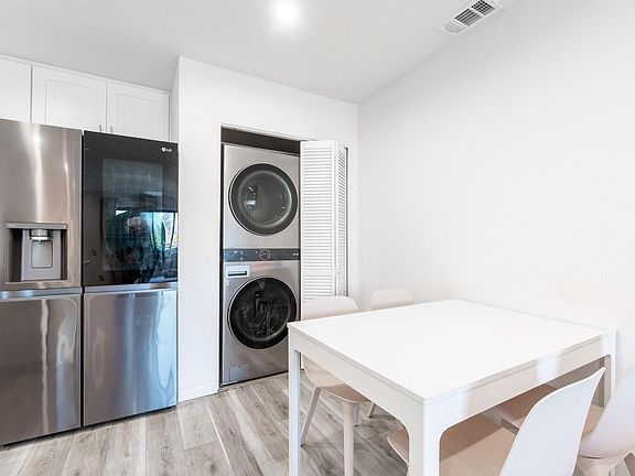 4th image of 277 Hackamore Cmn
