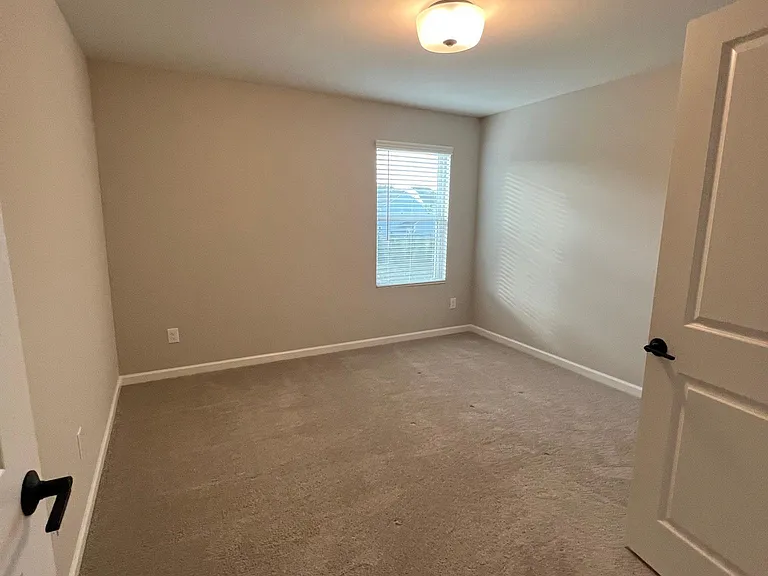 372 Brannon Meadows Dr — Photo 43