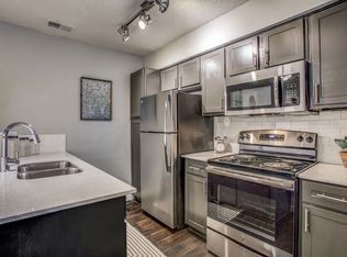 9001 Randol Mill Rd #8-270, Fort Worth, TX 76120