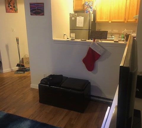2nd image of 165 W 129th St APT 2