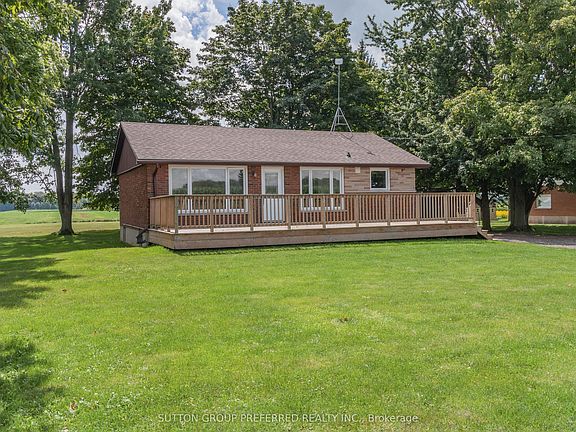 4th image of 4463 Avon Dr