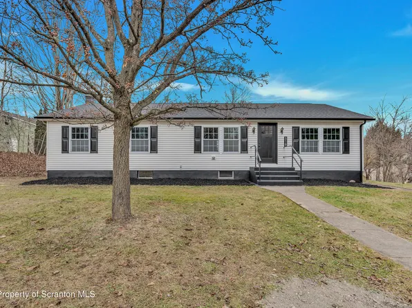 518 Gibson St, Jermyn, PA 18433