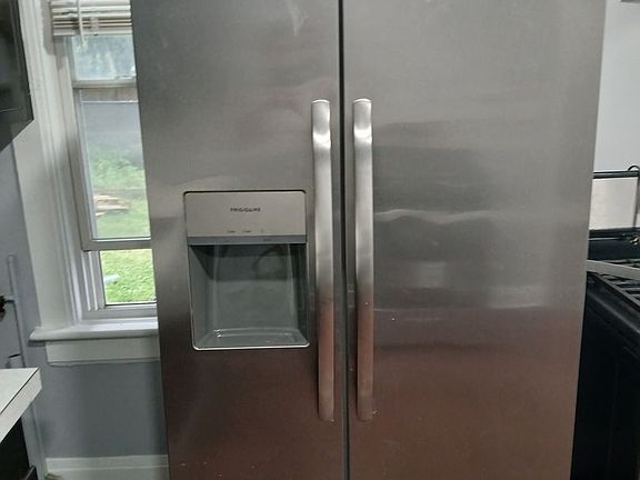 5th image of 20 Walnut St #1