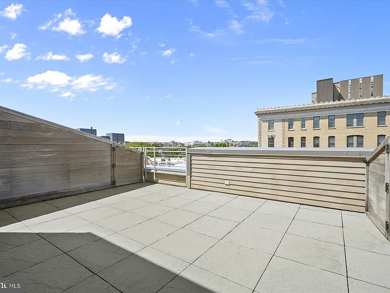 1311 13th St NW #Penthouse 1 — Photo 13