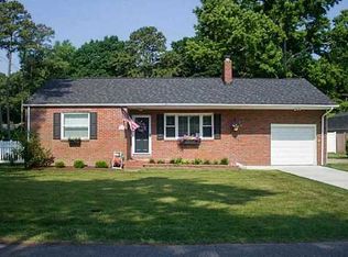 8547 Hammett Ave, Norfolk, VA 23503