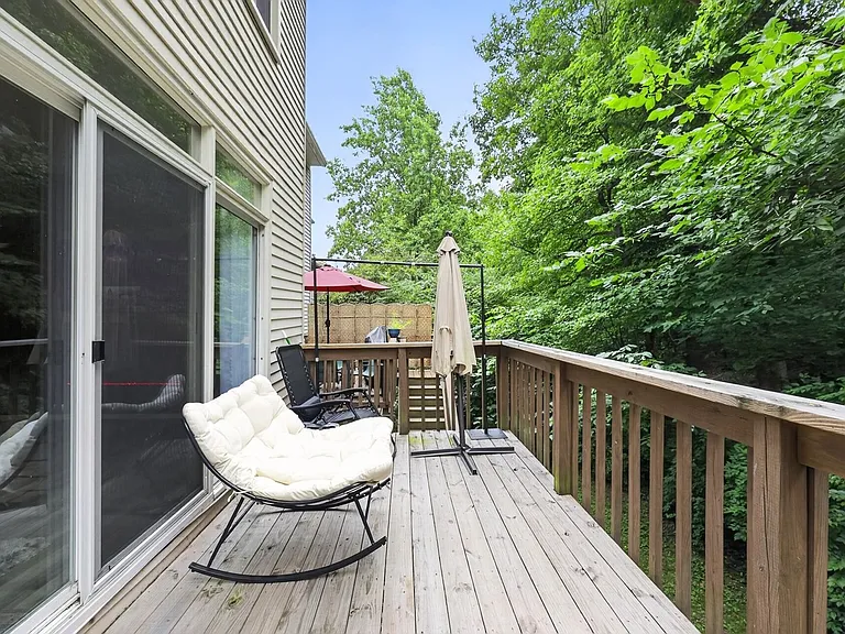 10946 Rampart Way — Photo 6