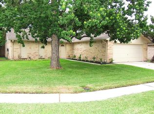 511 Northlawn Dr, Houston, TX 77073