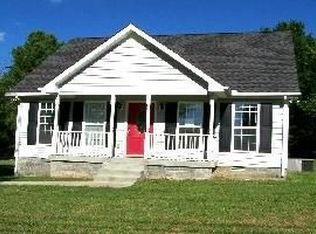 1144 Old Charlotte Rd, White Bluff, TN 37187