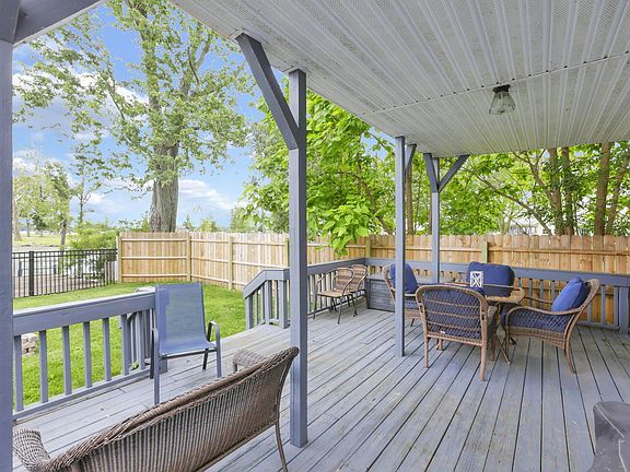 5th image of 8805 Chautauqua Blvd