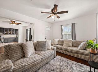 6942 Moss Rose St, Houston, TX 77087