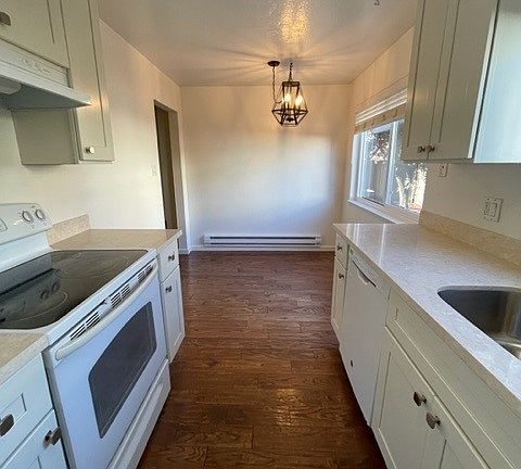 3rd image of 1132 Paloma Ave