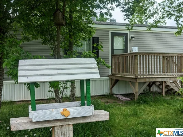 2592 County Road 152, Bedias, TX 77831
