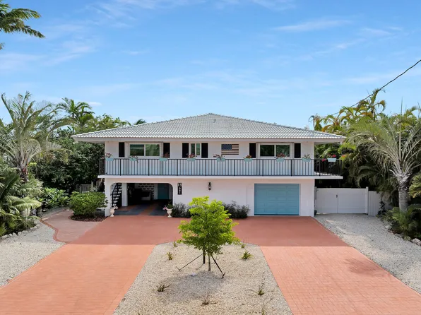 661 12th St, Key Colony Beach, FL 33051