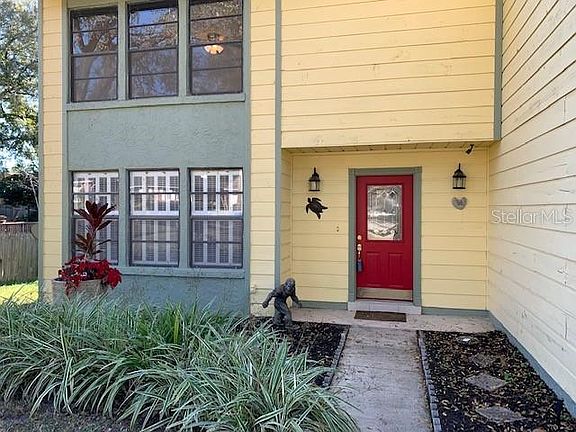 5th image of 204 Regis Ct
