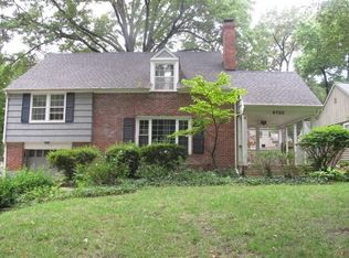 6720 Fontana St, Prairie Village, KS 66208