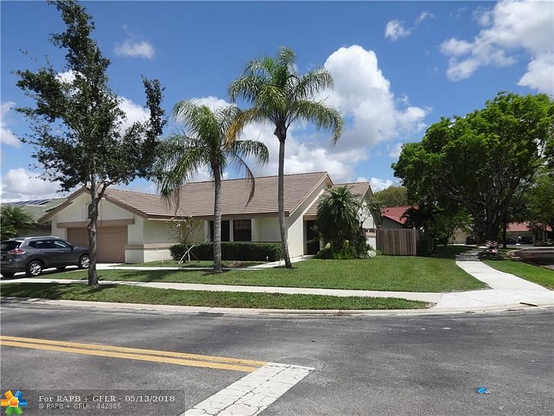 1st image of 1734 Breakers Way